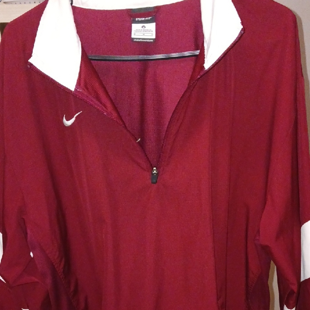 Nike Storm-FIT Jacket - Picture 5 of 5